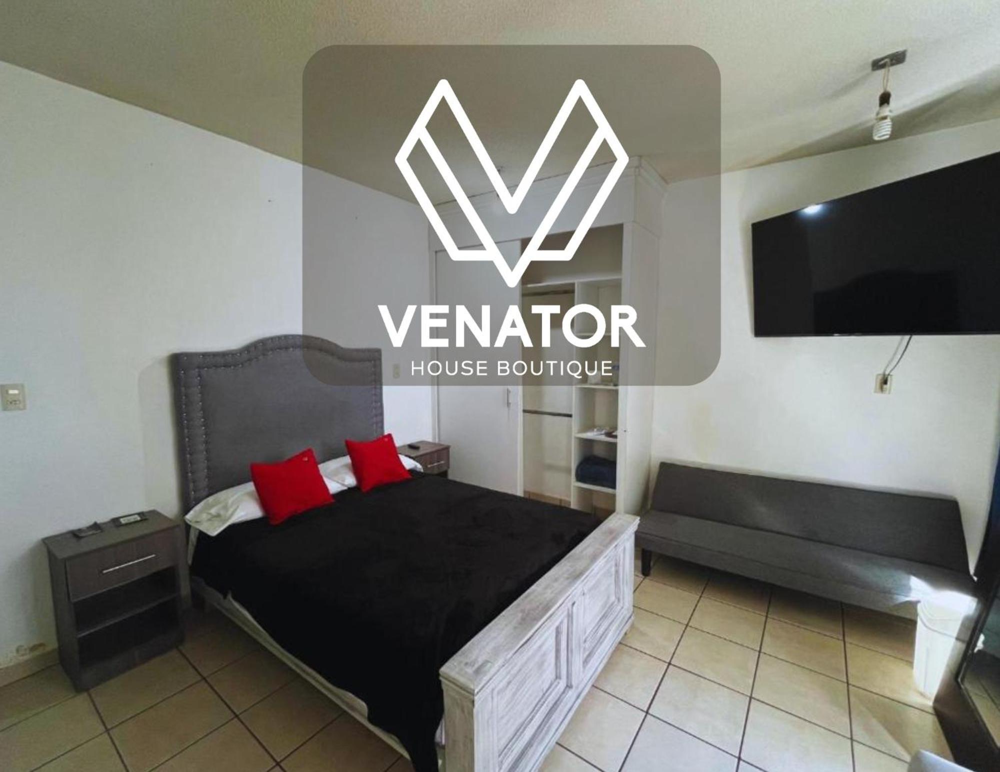 אפרטהוטל לאון 10 Venator House Boutique מראה חיצוני תמונה