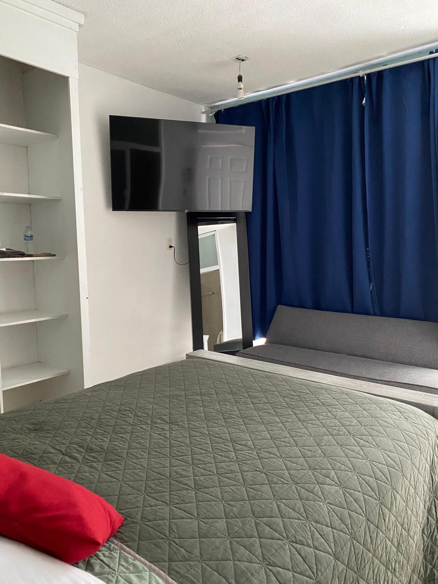 אפרטהוטל לאון 10 Venator House Boutique מראה חיצוני תמונה